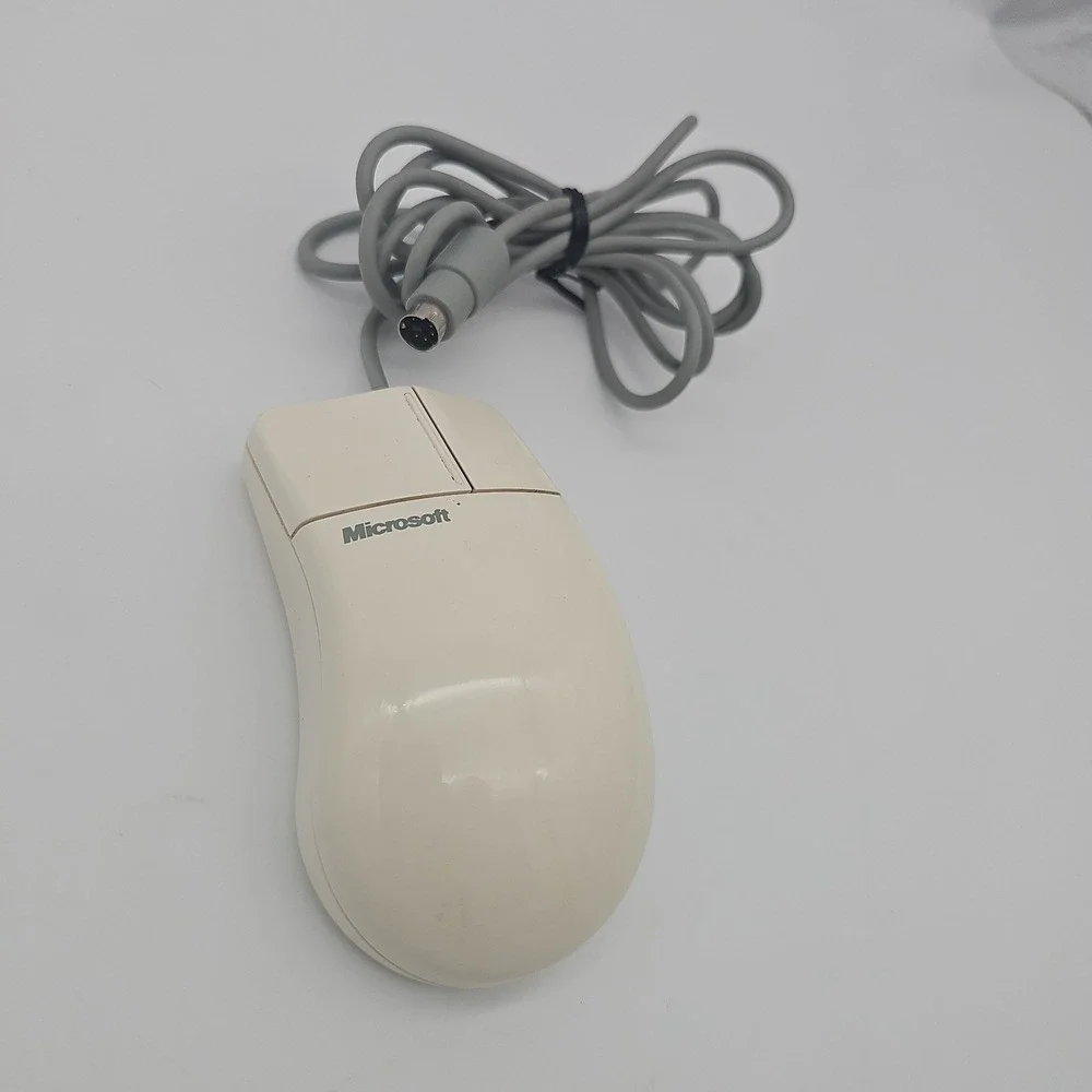 Vintage Microsoft Serial Mouse Port 2.0 Compatible Ergonomic  58264 Retro 1990s